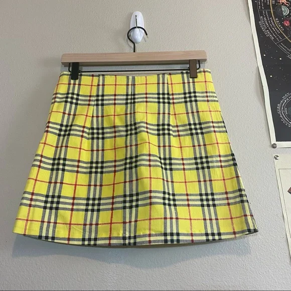 Yellow Plaid Mini Skirt with Zipper Detail - Picture 4 of 4